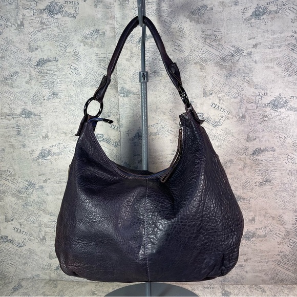 Innue leather purple and tan rustic hobo shoulder bag made in Italy - Picture 3 of 12